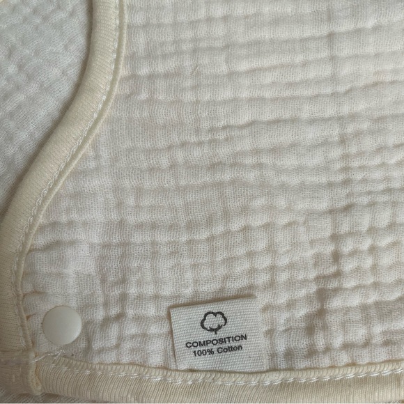 Cheetah Print Bib NEW - Picture 4 of 5